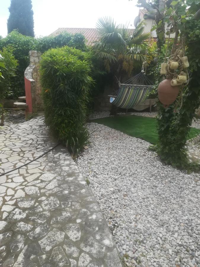 Villa Edward Premantura Exterior foto